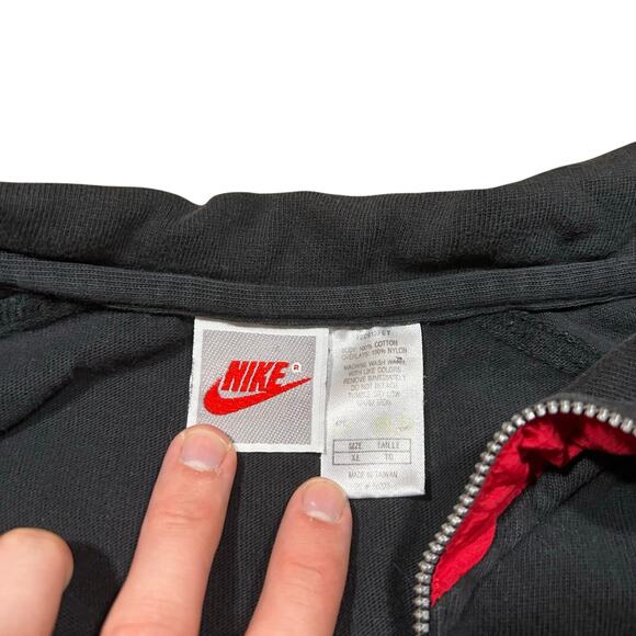 Vintage 90s Nike Niketown Chicago Black Quarter Zip Sweatshirt - Picture 3 of 4